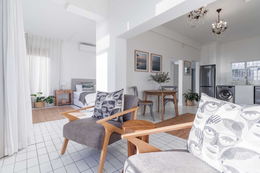 To Let 1 Bedroom Property for Rent in Clifton Western Cape